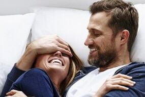 A man with an abacterial form of prostatitis benefits from intimate intimacy with a woman