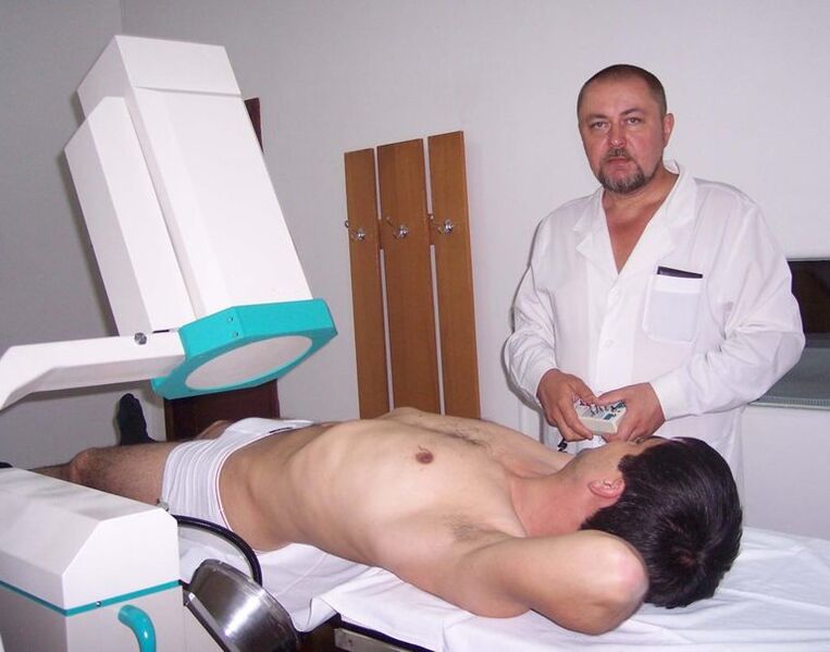 Physiotherapy to help relieve the symptoms of prostatitis in men